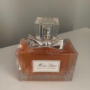 Miss Dior Absolutely Blooming Eau De Parfum 100ml